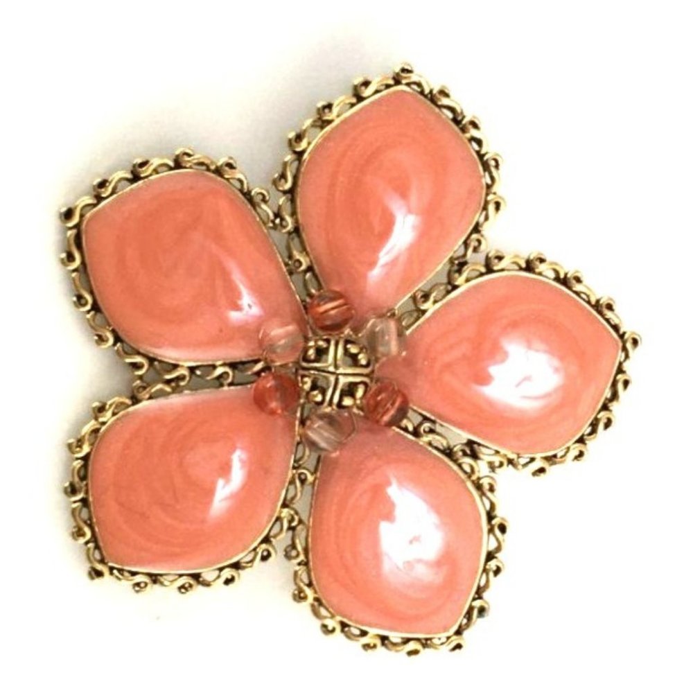 Gold Tone Vintage Floral Brooch with Peach Enamel Petals & Chain Border